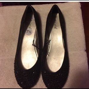 New black sequins flat