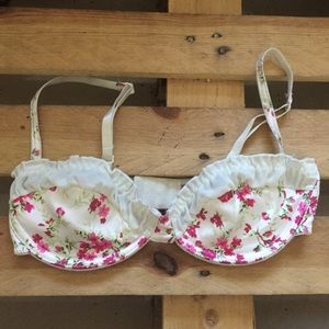 Cute Sexy Pearl Bra With Pink Flowers