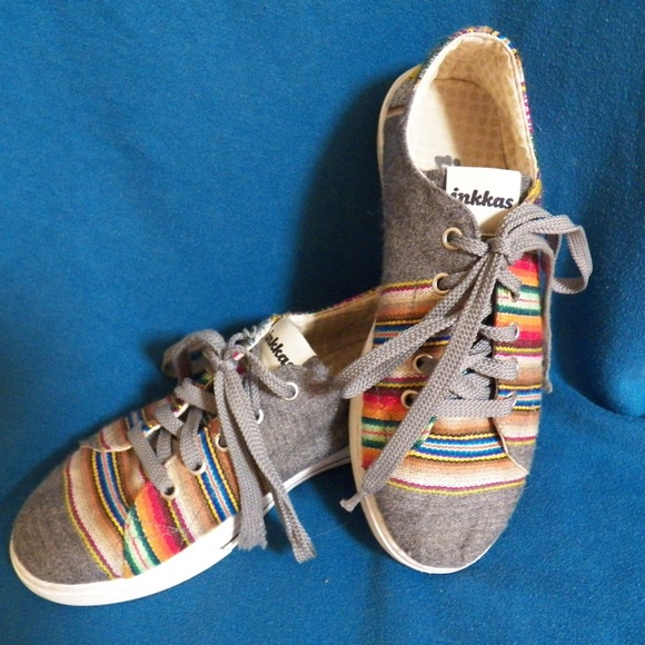 Inkkas tennis shoes - size 6 - Picture 1 of 1