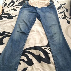 Most comfortable maternity jeans ever!
