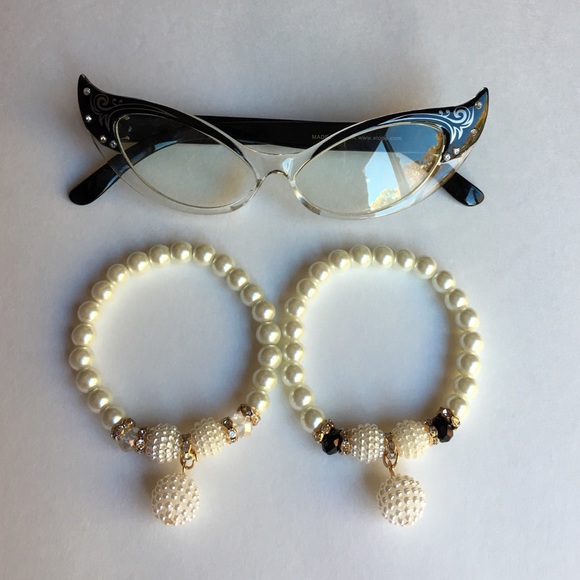 •new• PEARL CRYSTAL ELASTIC BRACELET GIFT - Picture 2 of 3