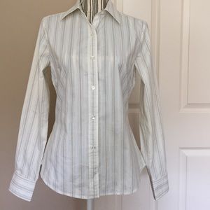 Gap button down blouse