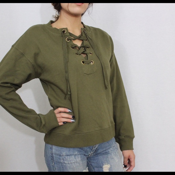 OLIVE lace up crew neck
