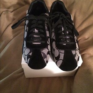 Black/white Coach signature sneakers