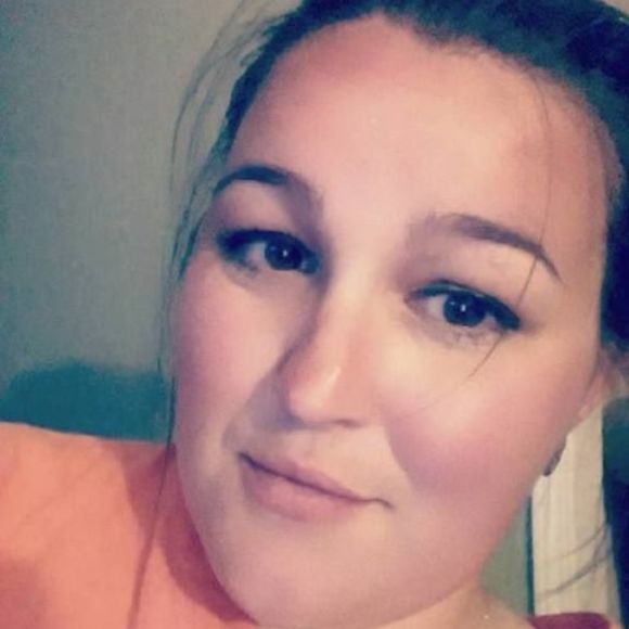 Meet your Posher, Aleisha