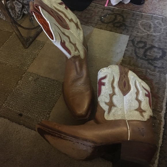Cowboy boots frye
