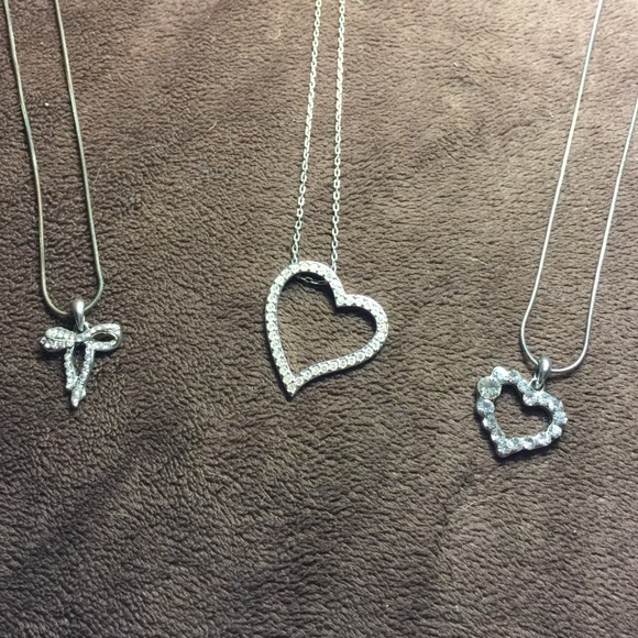 Set of three Necklaces!
