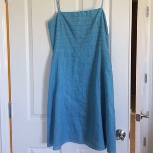 Ann Taylor petite shift dress