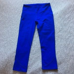 Kate Hudson Fabletics Work Out Capri