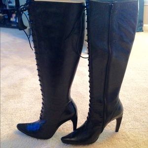 💥HOT DEAL BCBG LEATHER LACE UP KNEE HIGH BOOTS💥