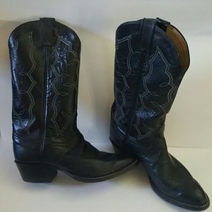 Mens boots