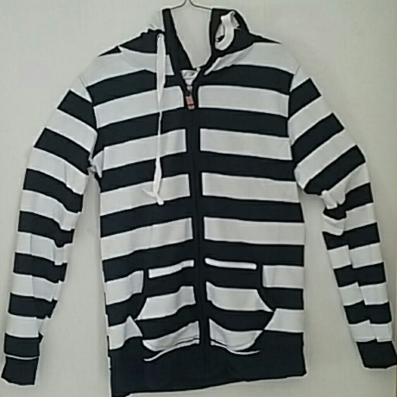 New, Women's Plain Zipper Warm Hoodie.