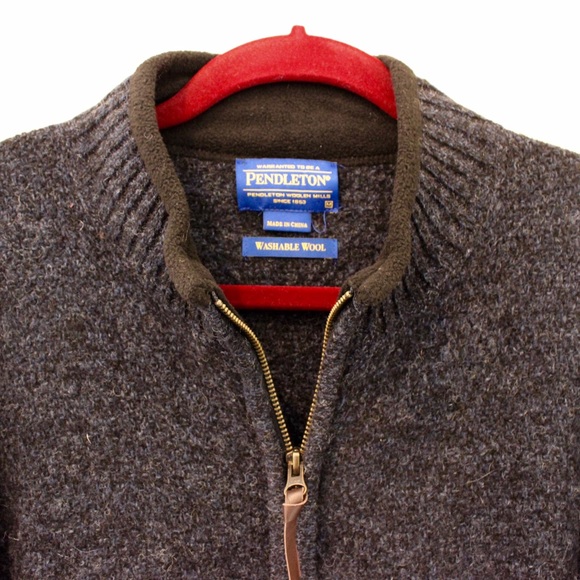 SOLD❗️Pendleton Navy Zip-Up Wool Sweater Cardigan - Picture 3 of 4