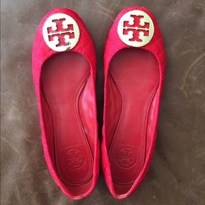 (On hold) Tory Burch quilted flat, sz 8