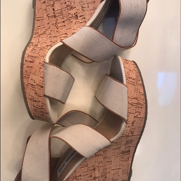 Steve Madden Wedges
