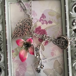 Lucky silver hibiscus necklace