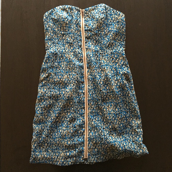Floral dress with front zipper