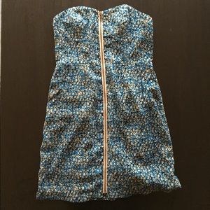 Floral dress with front zipper