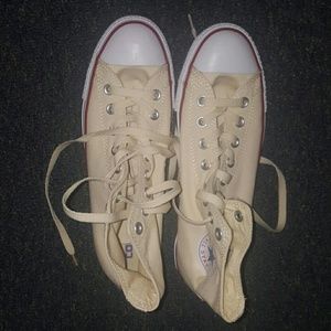 Canvas converse size 9