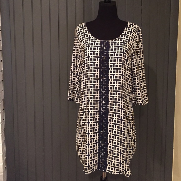 Geometric print dress