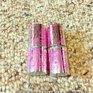 Benefit Fake Up concealers