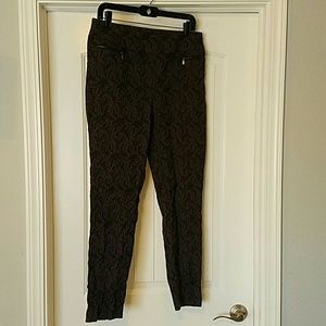 Patterned pants