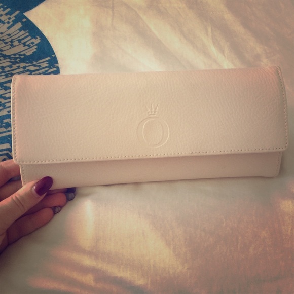 Pandora Carrying Case