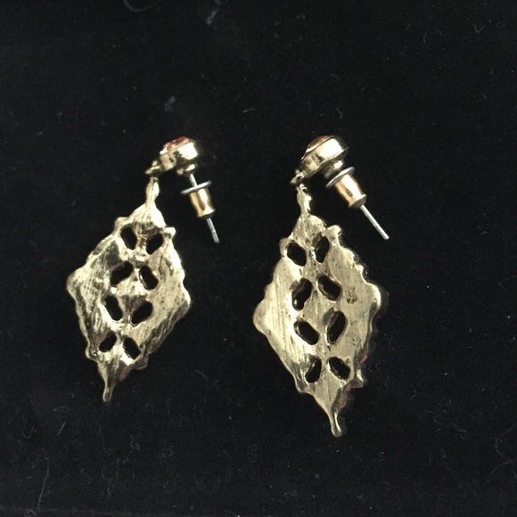 Pink Rhinestone Earrings - Picture 2 of 2