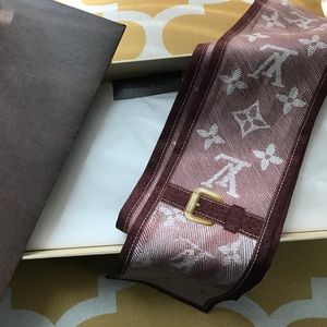 Louis Vuitton bandeau