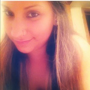 Meet your Posher, Natalie