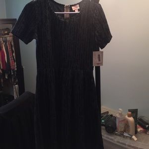 LuLaRoe patterned Amelia Dress size : M