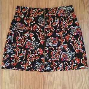 ZARA floral A line mini skirt with front zipper
