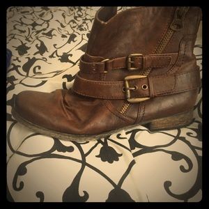 Short Brown Boots