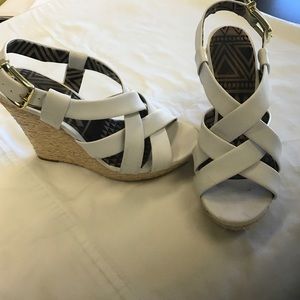 Jessica Simpson Catalina wedge heels