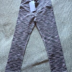 Kate Hudson Fabletics Work Out Capri