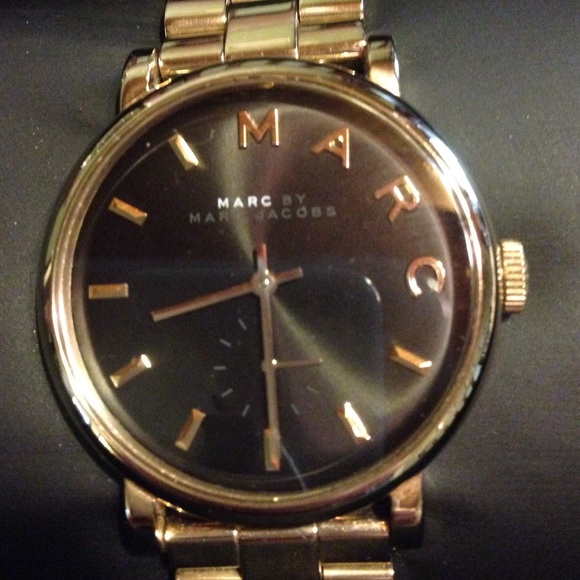 Marc Jacobs Watch - Picture 3 of 4
