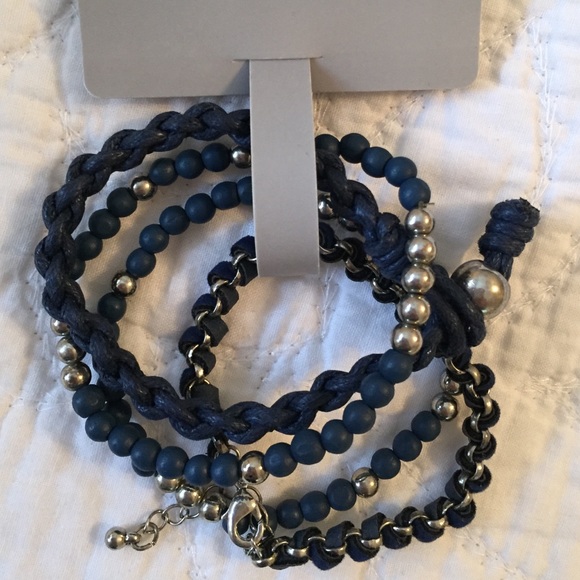 NWT H&M set of 4 blue/silver bracelets - Picture 2 of 2