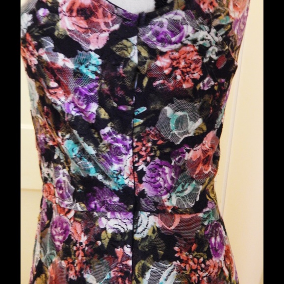 Wet Seal Dresses - Wet Seal Flirty Floral Lace Dress Sizes S and M Wet Seal Dresses - Wet Seal Flirty Floral Lace Dress Sizes S and M