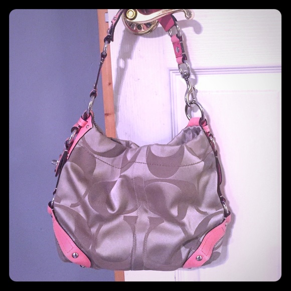 Coach shoulder bag