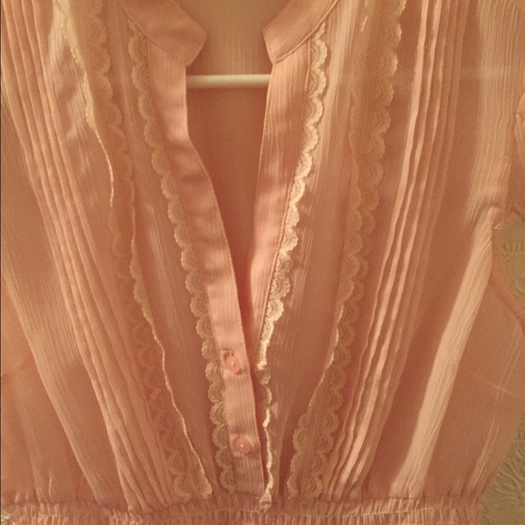 Top - Picture 2 of 3