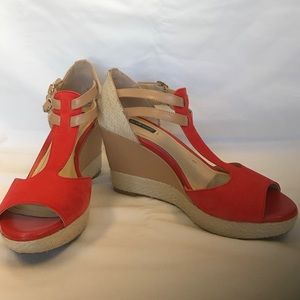 🎉New lower price 🎉Alex Marie wedge heels