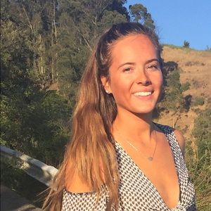 Meet your Posher, Jackie