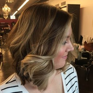 Meet your Posher, Ashley