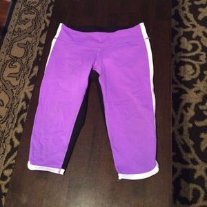 Lululemon crops - purple front black back sz 8/10