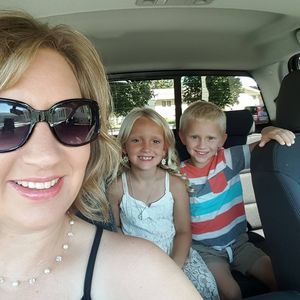 Meet your Posher, Stacey