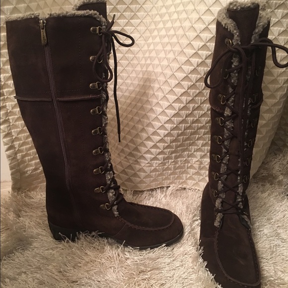 Knee high winter snow boots