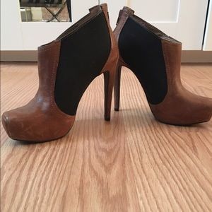 Jessica Simpson high heeled leather booties