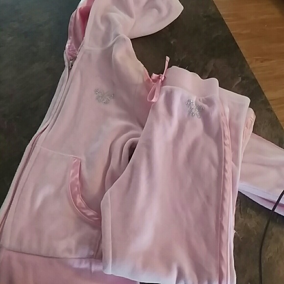 Set & crocs for @Mariareyes42