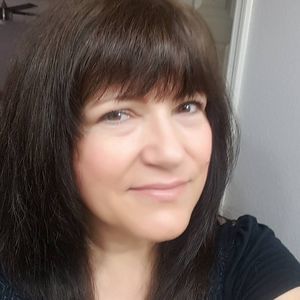 Meet your Posher, Cheryl