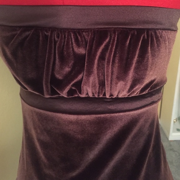 Chocolate brown velour strapless top - Picture 3 of 4
